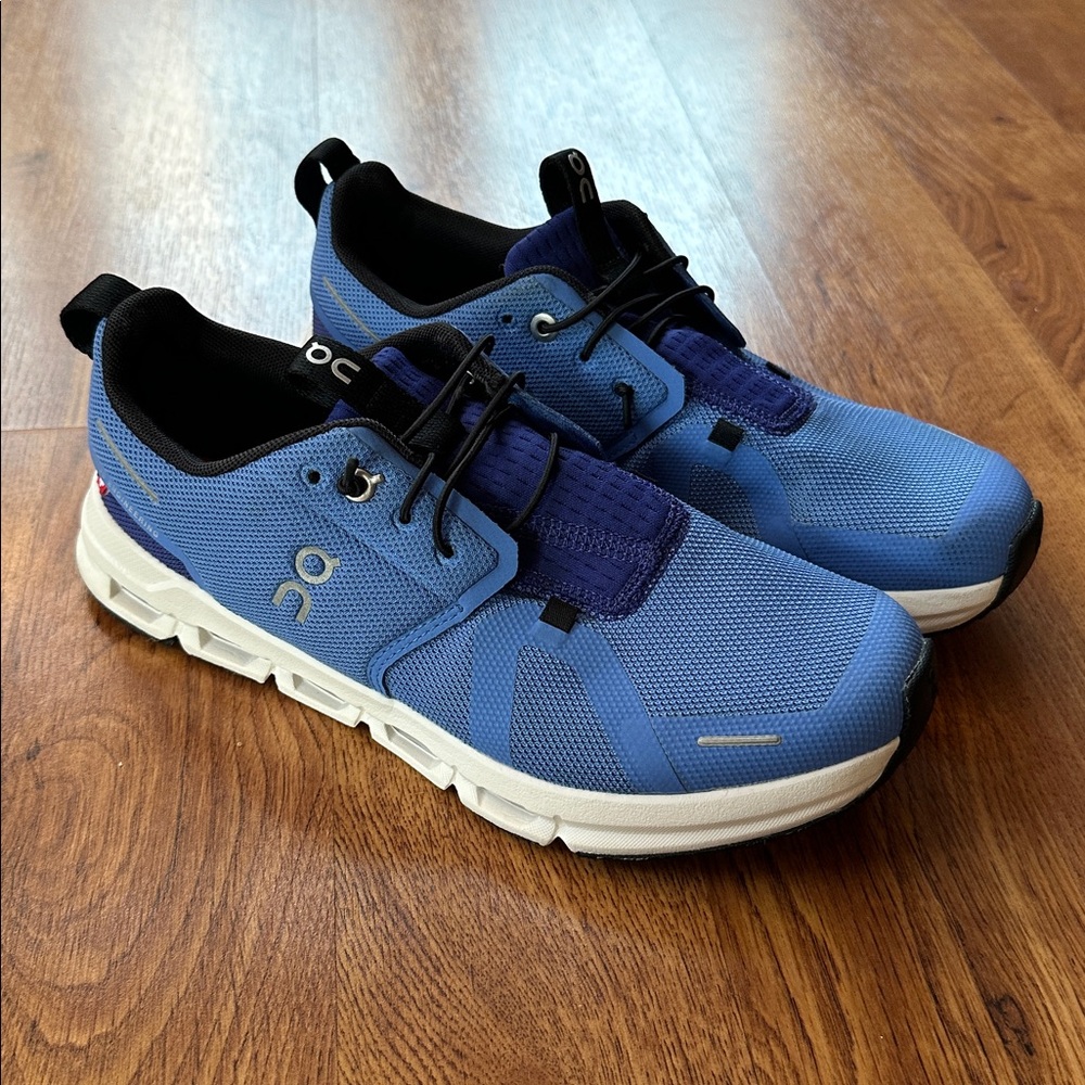 On Cloud Sky Kids’ Running Shoes Sneakers Ultramarine Indigo Size 6 NWOB